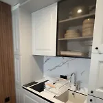 Sea 8 ساني بيتش