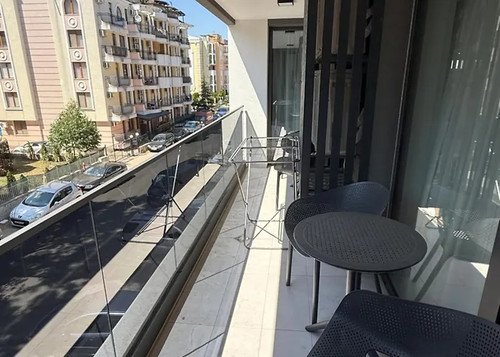 Sea 8 Apartament *